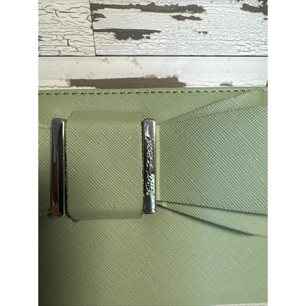 Betsey Johnson Wristlet Wallet Sage Green Bow Zip Around Faux Leather Card
